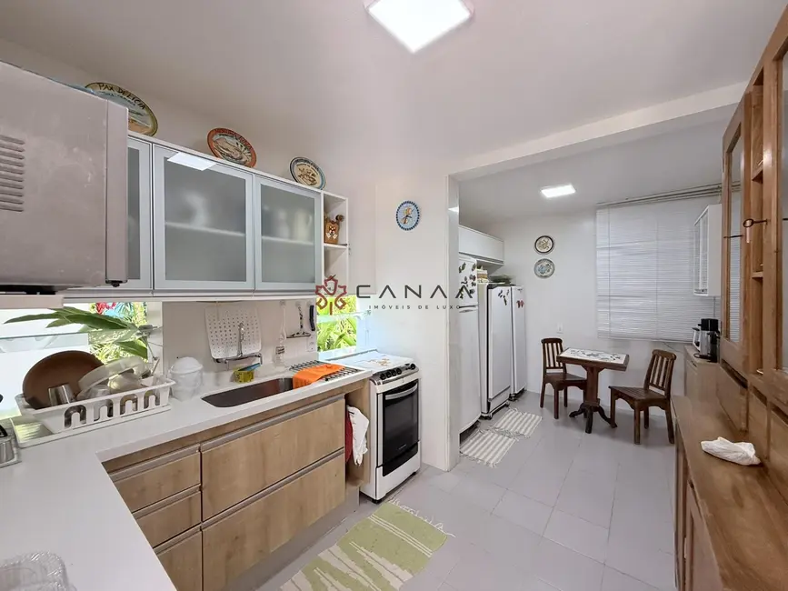 Foto 8 de Casa com 6 quartos à venda, 358m2 em Pontal (Cunhambebe), Angra Dos Reis - RJ