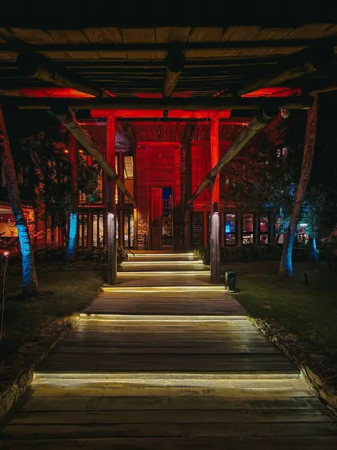 Casa com 7 quartos para alugar, 1000m2 em Angra Dos Reis - RJ - imagem 4 Foto 4 de Casa com 7 quartos para alugar, 1000m2 em Angra Dos Reis - RJ