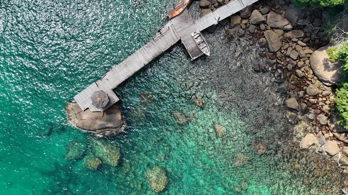 Foto 6 de Casa com 6 quartos à venda, 400m2 em Angra Dos Reis - RJ