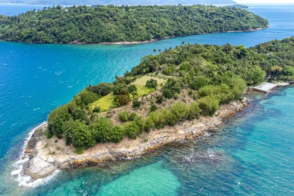 Terreno / Lote com 3 quartos à venda, 70000m2 em Mombaça, Angra Dos Reis - RJ - imagem 2 Foto 2 de Terreno / Lote com 3 quartos à venda, 70000m2 em Mombaça, Angra Dos Reis - RJ