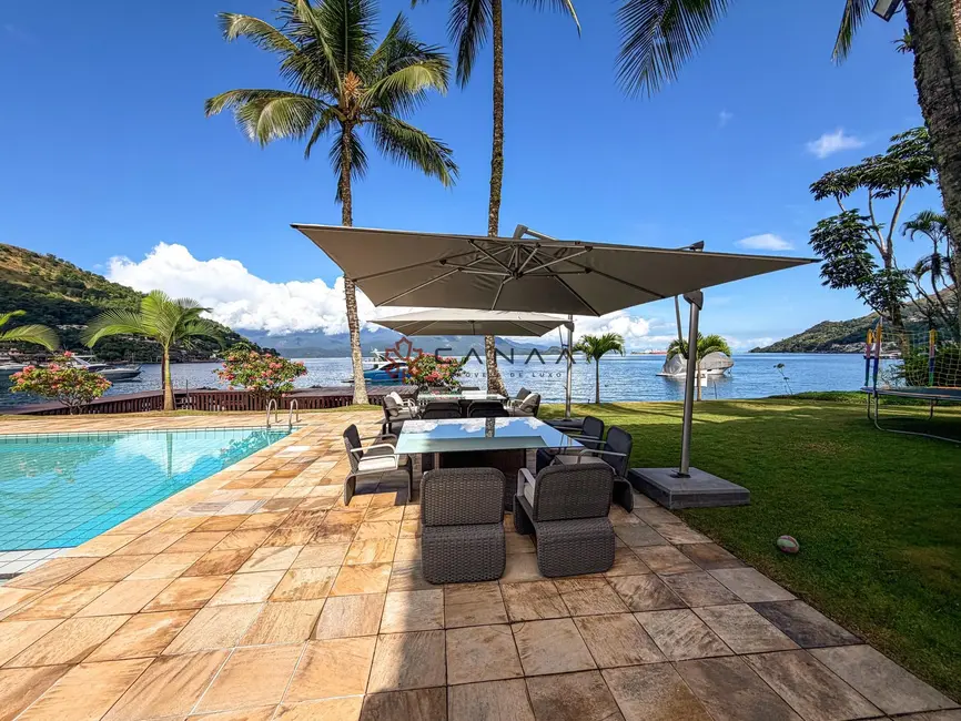 Casa de Condomínio com 15 quartos à venda, 1500m2 em Portogalo, Angra Dos Reis - RJ - imagem 5 Foto 5 de Casa de Condomínio com 15 quartos à venda, 1500m2 em Portogalo, Angra Dos Reis - RJ