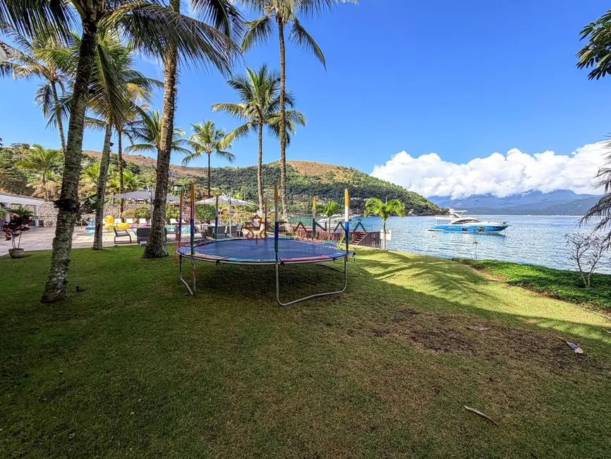 Casa de Condomínio com 15 quartos à venda, 1500m2 em Portogalo, Angra Dos Reis - RJ - imagem 4 Foto 4 de Casa de Condomínio com 15 quartos à venda, 1500m2 em Portogalo, Angra Dos Reis - RJ