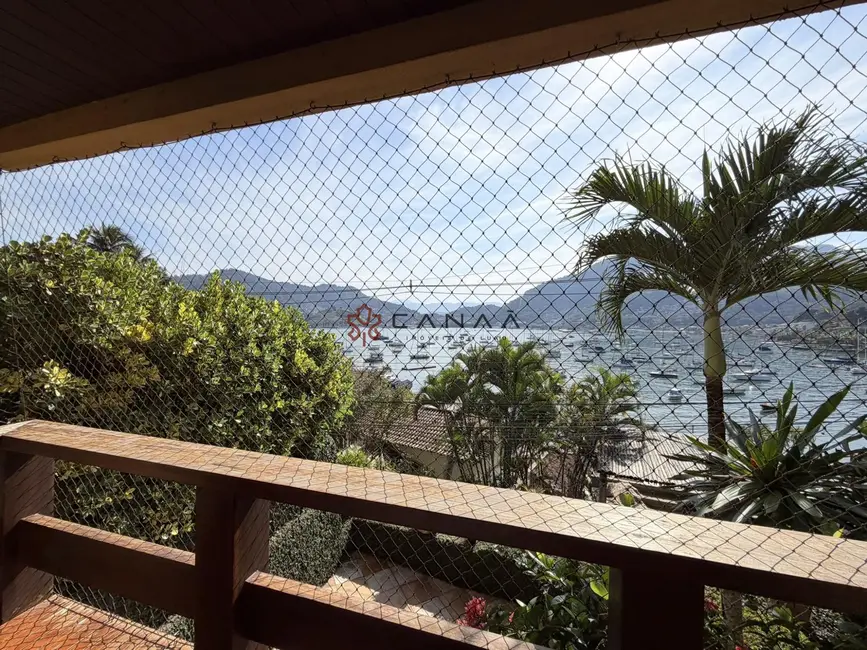 Casa com 5 quartos à venda, 500m2 em Marinas, Angra Dos Reis - RJ - imagem 8 Foto 8 de Casa com 5 quartos à venda, 500m2 em Marinas, Angra Dos Reis - RJ