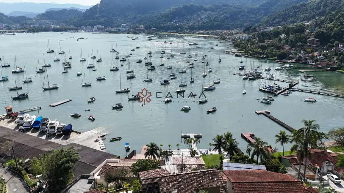 Casa com 5 quartos à venda, 500m2 em Marinas, Angra Dos Reis - RJ - imagem 6 Foto 6 de Casa com 5 quartos à venda, 500m2 em Marinas, Angra Dos Reis - RJ