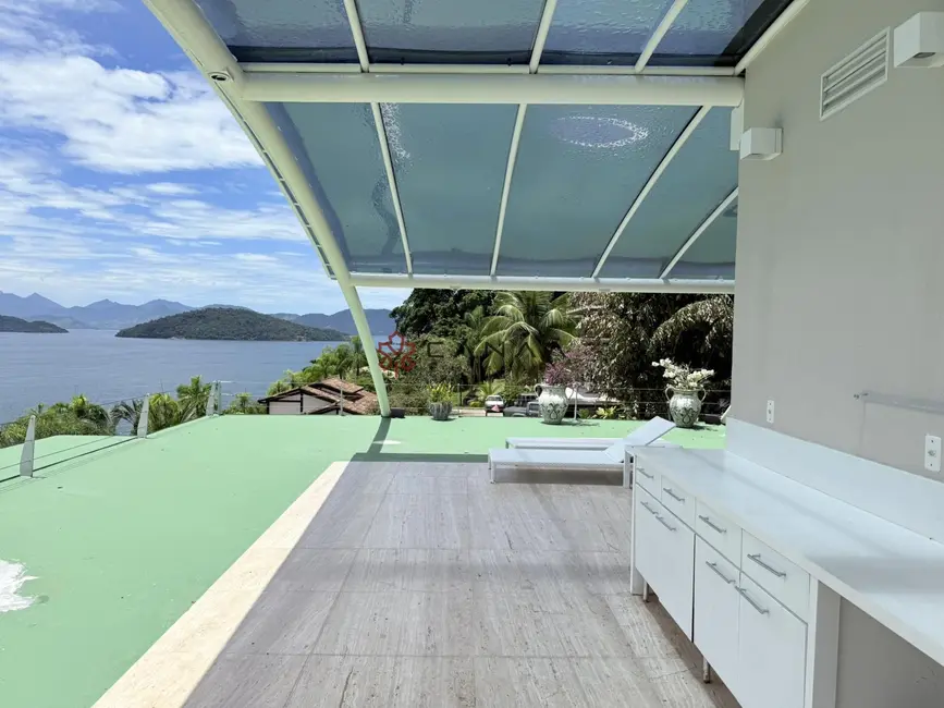 Casa de Condomínio com 5 quartos à venda, 500m2 em Frade (Cunhambebe), Angra Dos Reis - RJ - imagem 7 Foto 7 de Casa de Condomínio com 5 quartos à venda, 500m2 em Frade (Cunhambebe), Angra Dos Reis - RJ