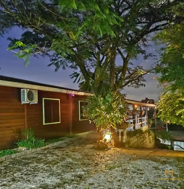 Foto 4 de Casa com 3 quartos à venda, 357m2 em Maua - SP