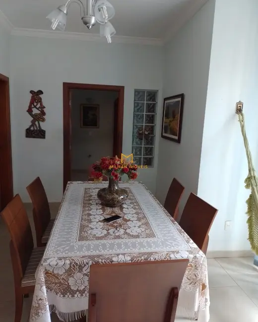 Foto 4 de Casa com 3 quartos à venda, 235m2 em Vila Maria Helena, Indaiatuba - SP