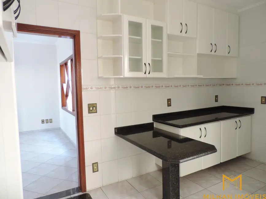 Casa com 3 quartos para alugar, 154m2 em Jardim Regina, Indaiatuba - SP - imagem 3 Foto 3 de Casa com 3 quartos para alugar, 154m2 em Jardim Regina, Indaiatuba - SP