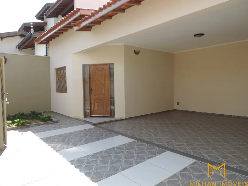 Casa com 3 quartos para alugar, 154m2 em Jardim Regina, Indaiatuba - SP - imagem 4 Foto 4 de Casa com 3 quartos para alugar, 154m2 em Jardim Regina, Indaiatuba - SP