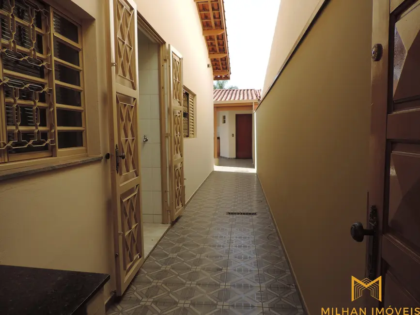 Casa com 3 quartos para alugar, 154m2 em Jardim Regina, Indaiatuba - SP - imagem 6 Foto 6 de Casa com 3 quartos para alugar, 154m2 em Jardim Regina, Indaiatuba - SP