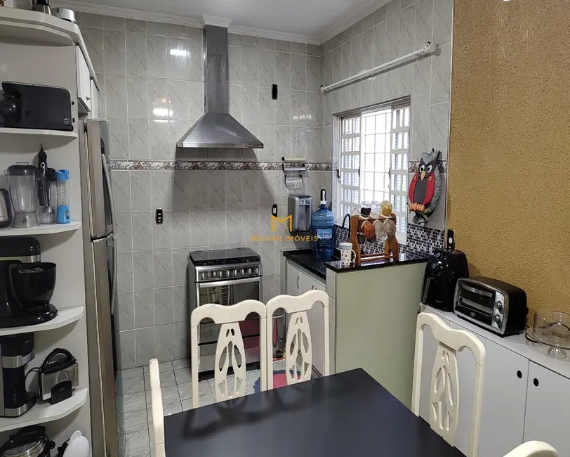 Foto 1 de Casa com 3 quartos à venda, 189m2 em Jardim Alice, Indaiatuba - SP