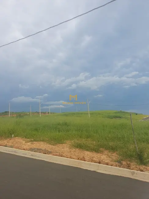 Foto 1 de Terreno / Lote à venda, 175m2 em Elias Fausto - SP