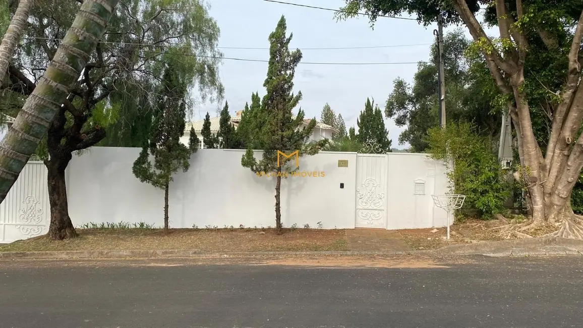 Foto 4 de Chácara com 4 quartos à venda, 931m2 em Vale das Laranjeiras, Indaiatuba - SP