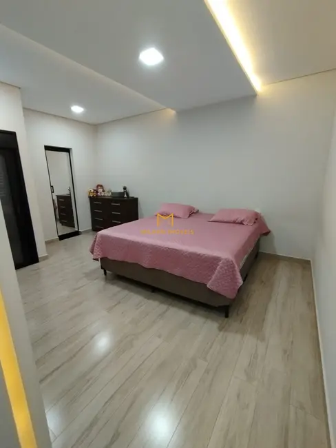 Foto 2 de Casa com 3 quartos à venda, 131m2 em Indaiatuba - SP