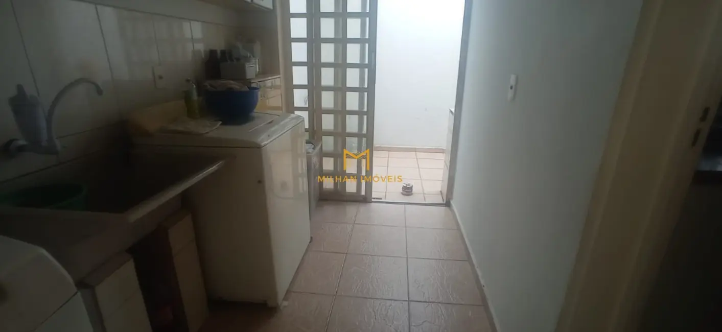 Foto 5 de Casa com 4 quartos à venda, 270m2 em Jardim Sevilha, Indaiatuba - SP