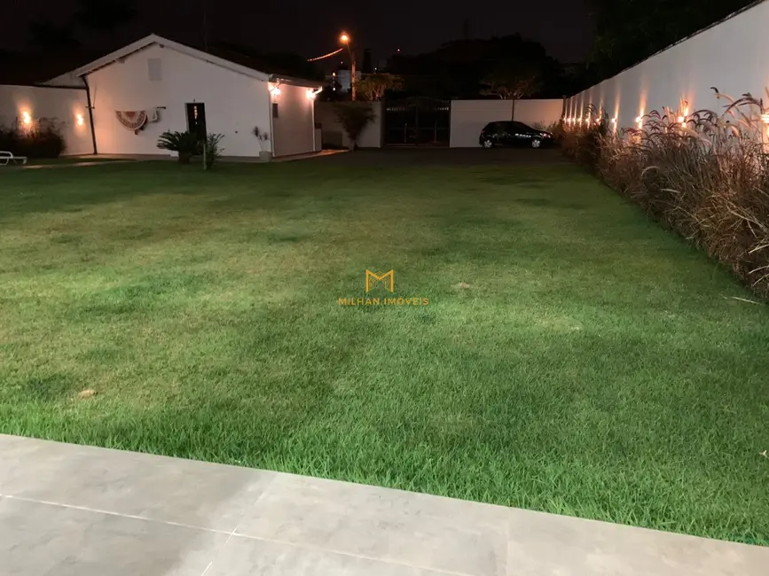 Foto 3 de Chácara com 6 quartos à venda, 580m2 em Colinas de Indaiatuba, Indaiatuba - SP