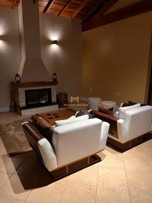 Casa de Condomínio com 4 quartos à venda, 700m2 em Mairinque - SP - imagem 3 Foto 3 de Casa de Condomínio com 4 quartos à venda, 700m2 em Mairinque - SP