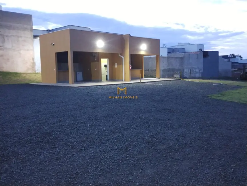 Foto 4 de Terreno / Lote à venda, 180m2 em Salto - SP
