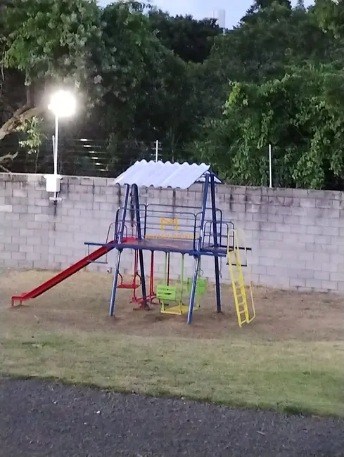 Foto 3 de Terreno / Lote à venda, 180m2 em Salto - SP