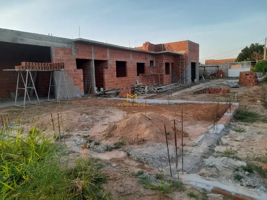 Chácara com 2 quartos à venda, 1000m2 em Elias Fausto - SP - imagem 8 Foto 8 de Chácara com 2 quartos à venda, 1000m2 em Elias Fausto - SP