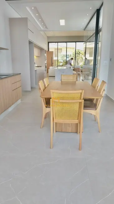 Foto 5 de Casa com 4 quartos à venda, 315m2 em Jardim Residencial Helvétia Park II, Indaiatuba - SP