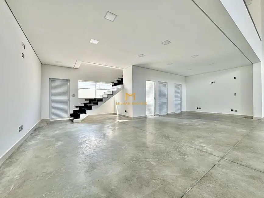 Sala Comercial à venda e para alugar, 225m2 em João Pioli, Indaiatuba - SP - imagem 3 Foto 3 de Sala Comercial à venda e para alugar, 225m2 em João Pioli, Indaiatuba - SP