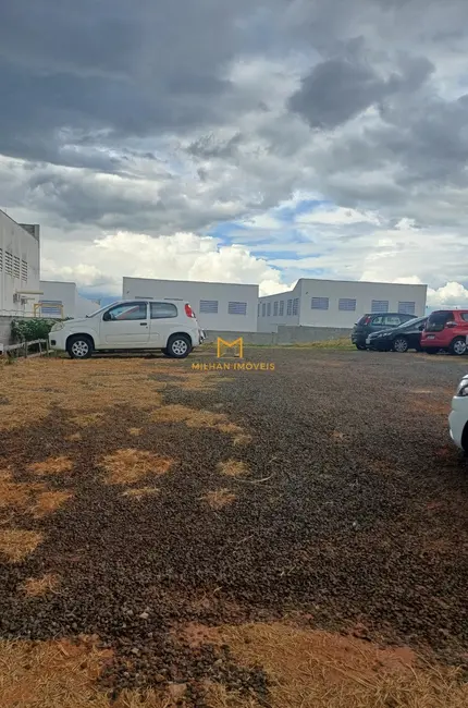 Foto 1 de Terreno / Lote à venda, 1000m2 em Indaiatuba - SP