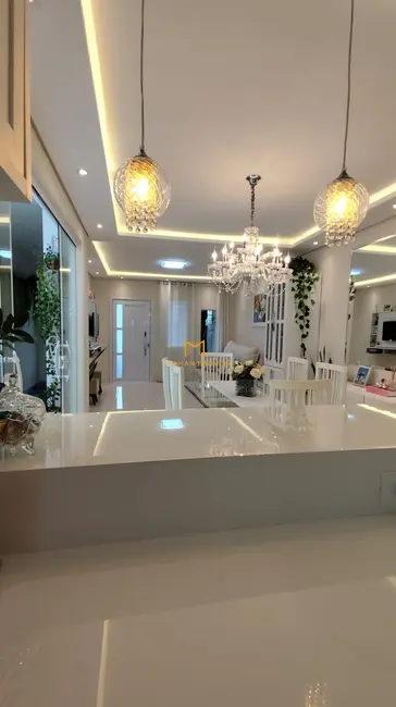 Foto 3 de Casa com 2 quartos à venda, 125m2 em Jardim Itamaracá, Indaiatuba - SP