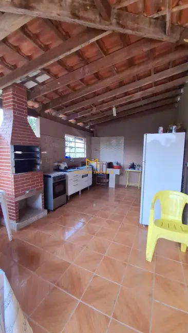 Foto 5 de Sítio / Rancho com 3 quartos à venda, 250m2 em Elias Fausto - SP