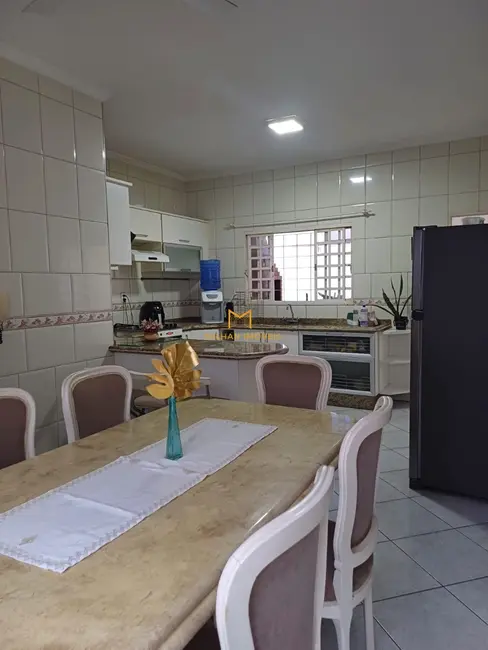 Foto 4 de Casa com 3 quartos à venda, 150m2 em Jardim Regina, Indaiatuba - SP