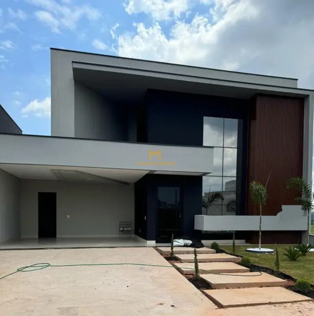 Foto 1 de Casa com 3 quartos à venda, 200m2 em Indaiatuba - SP