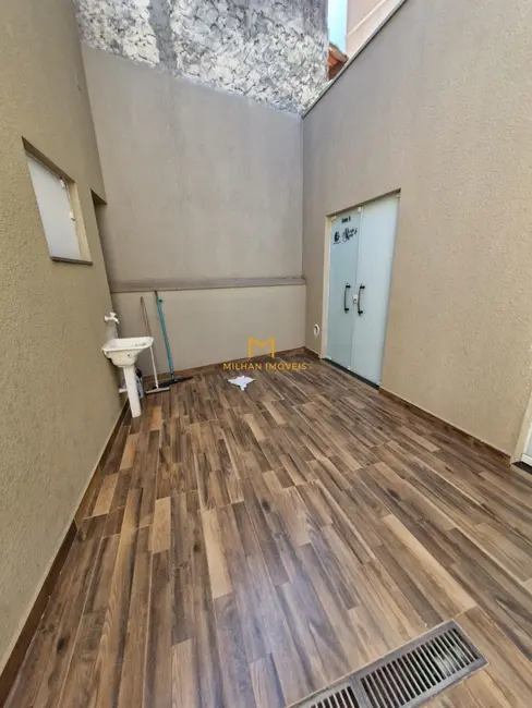 Foto 2 de Sala Comercial para alugar, 12m2 em Centro, Indaiatuba - SP