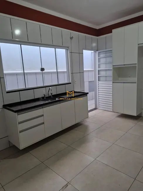 Casa com 3 quartos à venda, 110m2 em Jardim São Francisco, Indaiatuba - SP - imagem 3 Foto 3 de Casa com 3 quartos à venda, 110m2 em Jardim São Francisco, Indaiatuba - SP