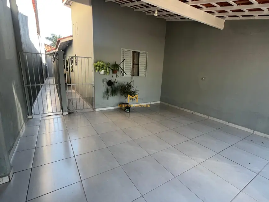 Foto 2 de Casa com 2 quartos à venda, 34m2 em Jardim Santa Cruz, Indaiatuba - SP