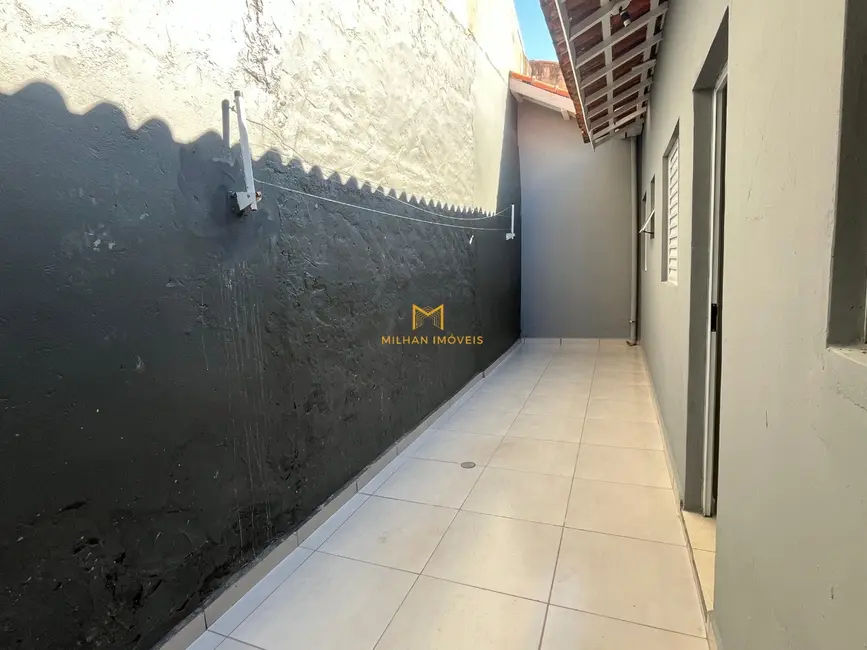 Foto 7 de Casa com 2 quartos à venda, 34m2 em Jardim Santa Cruz, Indaiatuba - SP