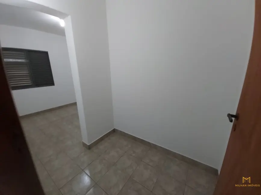 Apartamento com 3 quartos para alugar, 87m2 em Vila Castelo Branco, Indaiatuba - SP - imagem 8 Foto 8 de Apartamento com 3 quartos para alugar, 87m2 em Vila Castelo Branco, Indaiatuba - SP