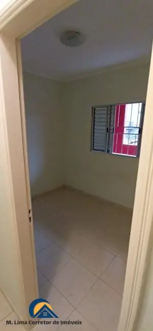 Casa com 2 quartos para alugar em Jardim Almanara, São Paulo - SP - imagem 9 Foto 9 de Casa com 2 quartos para alugar em Jardim Almanara, São Paulo - SP