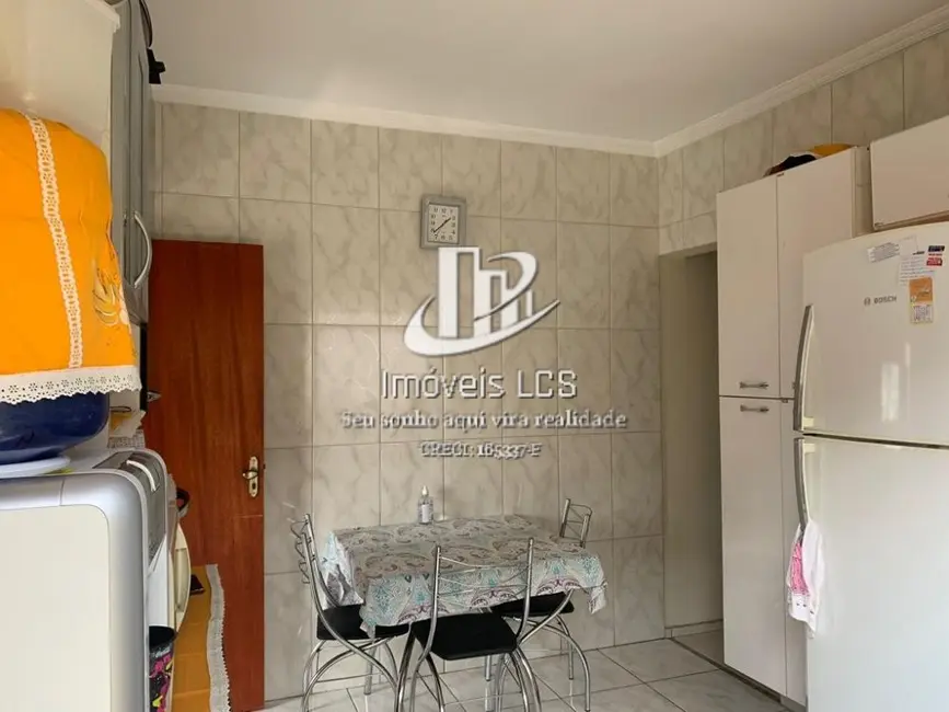 Foto 2 de Sobrado com 2 quartos à venda, 76m2 em Bandeiras, Osasco - SP