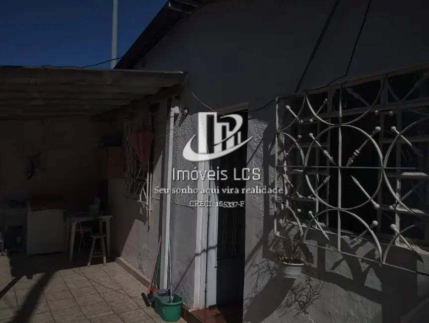 Casa com 2 quartos à venda, 70m2 em Bandeiras, Osasco - SP - imagem 1 Foto 1 de Casa com 2 quartos à venda, 70m2 em Bandeiras, Osasco - SP