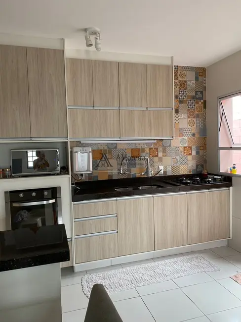 Casa com 3 quartos à venda, 179m2 em Vila Vianelo, Jundiai - SP - imagem 6 Foto 6 de Casa com 3 quartos à venda, 179m2 em Vila Vianelo, Jundiai - SP