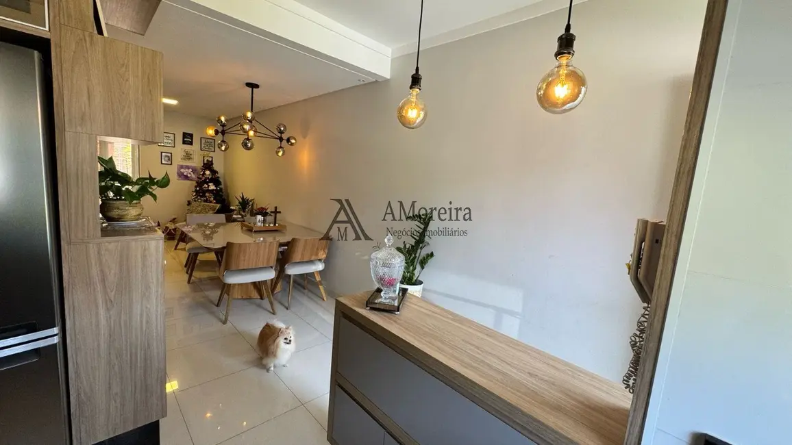 Casa de Condomínio com 3 quartos à venda, 110m2 em Jardim Carolina, Jundiai - SP - imagem 5 Foto 5 de Casa de Condomínio com 3 quartos à venda, 110m2 em Jardim Carolina, Jundiai - SP