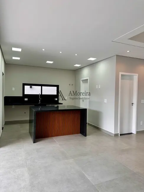 Casa de Condomínio com 3 quartos à venda, 200m2 em Jundiai - SP - imagem 4 Foto 4 de Casa de Condomínio com 3 quartos à venda, 200m2 em Jundiai - SP