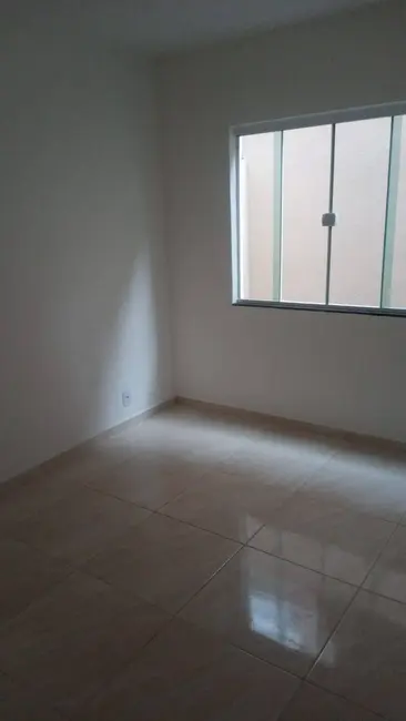 Apartamento com 2 quartos à venda, 49m2 em Retiro, Marica - RJ - imagem 5 Foto 5 de Apartamento com 2 quartos à venda, 49m2 em Retiro, Marica - RJ