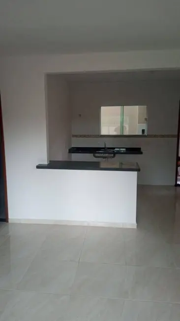 Apartamento com 2 quartos à venda, 49m2 em Retiro, Marica - RJ - imagem 3 Foto 3 de Apartamento com 2 quartos à venda, 49m2 em Retiro, Marica - RJ
