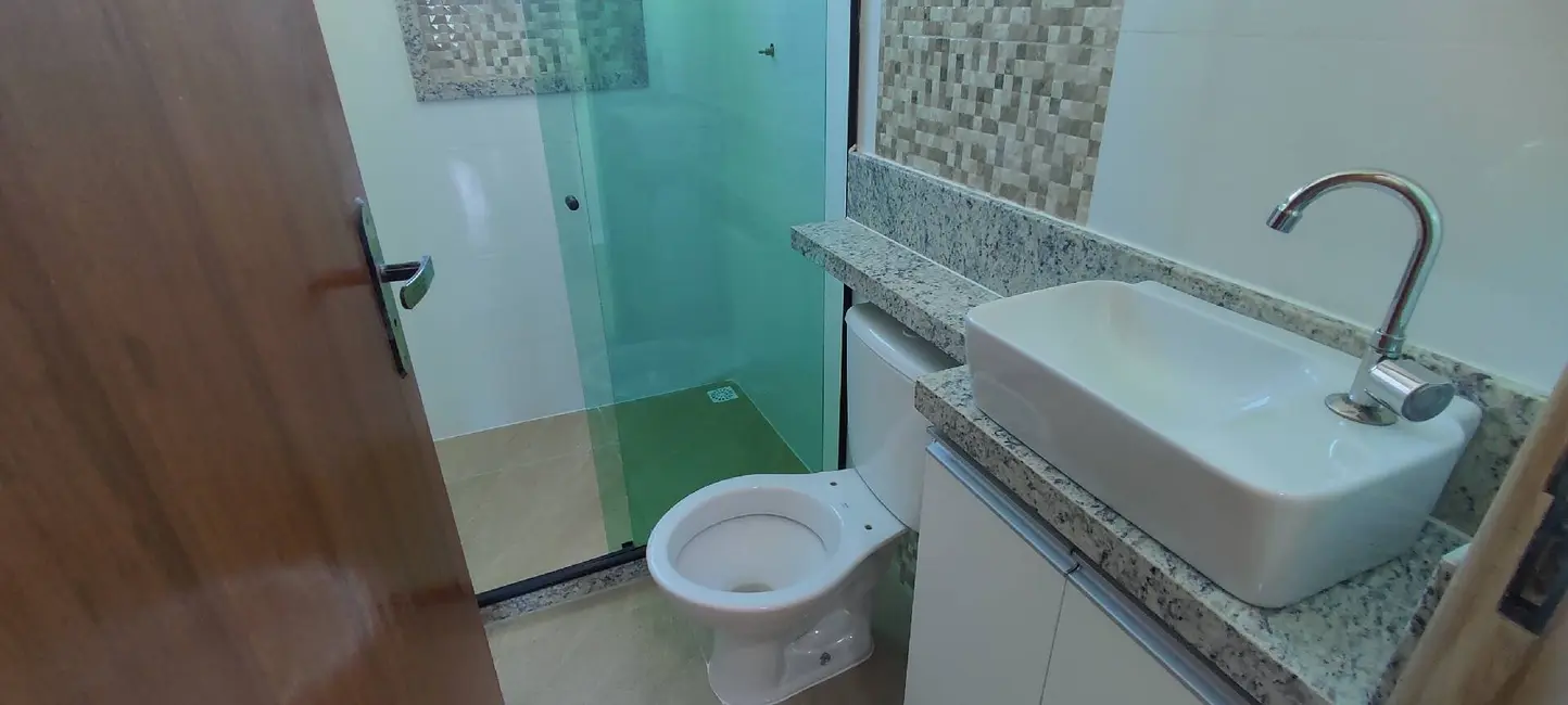 Foto 9 de Casa com 2 quartos à venda, 240m2 em Jardim Atlântico Central (Itaipuaçu), Marica - RJ