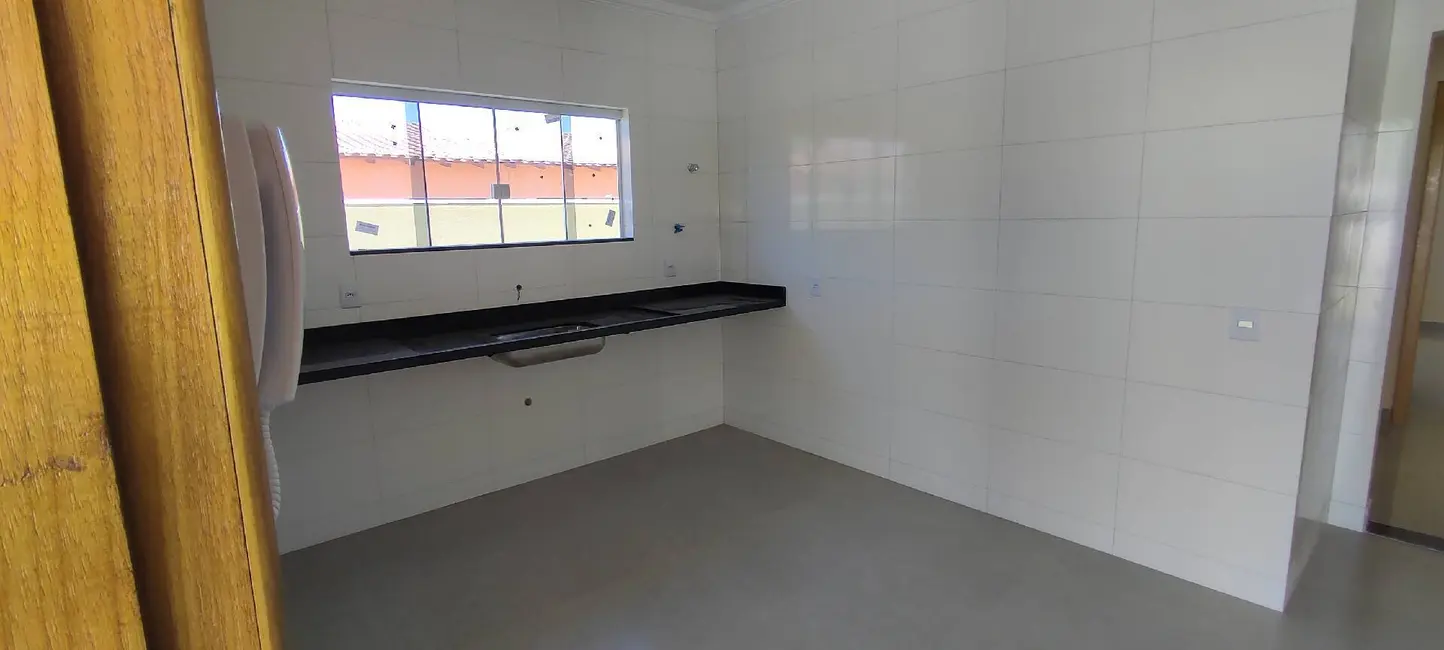 Casa com 3 quartos à venda, 480m2 em Jardim Atlântico Central (Itaipuaçu), Marica - RJ - imagem 9 Foto 9 de Casa com 3 quartos à venda, 480m2 em Jardim Atlântico Central (Itaipuaçu), Marica - RJ