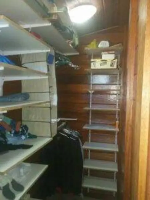 Foto 2 de Casa com 3 quartos à venda, 360m2 em Ponta Grossa, Marica - RJ