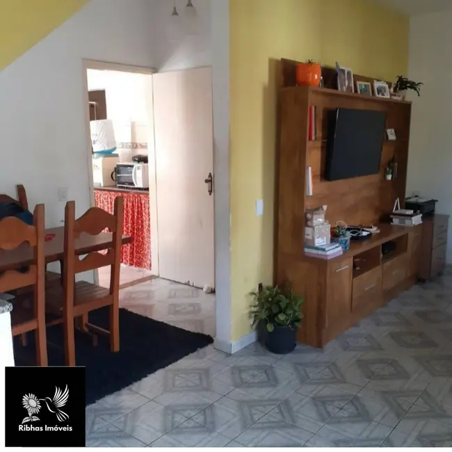 Casa com 3 quartos à venda, 360m2 em Ponta Grossa, Marica - RJ - imagem 5 Foto 5 de Casa com 3 quartos à venda, 360m2 em Ponta Grossa, Marica - RJ