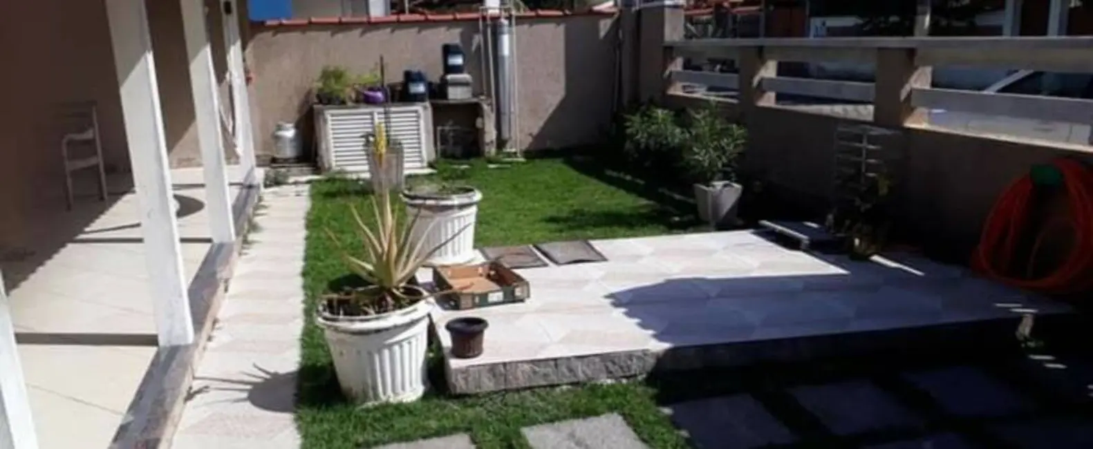 Foto 3 de Casa com 4 quartos à venda, 360m2 em Ponta Grossa, Marica - RJ