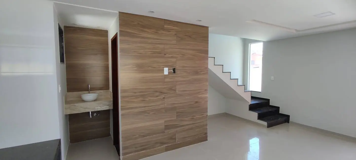 Foto 3 de Casa com 2 quartos à venda, 120m2 em Barroco (Itaipuaçu), Marica - RJ